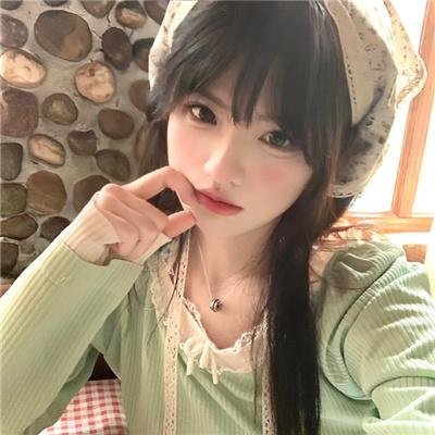 龙纹身的女鬼入镜